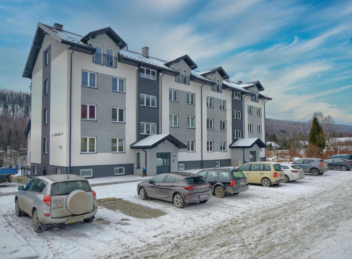 Апартаменты Retro Bieszczady Устшики-Дольне Экстерьер фото